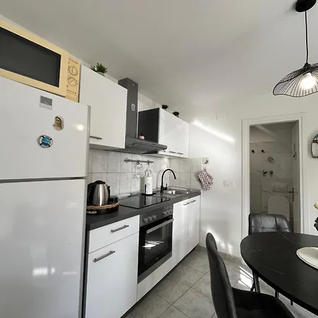 Apartment Mia Bibinje